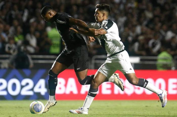 Vasco 1x1 Botafogo neste sábado (29) em São Januário