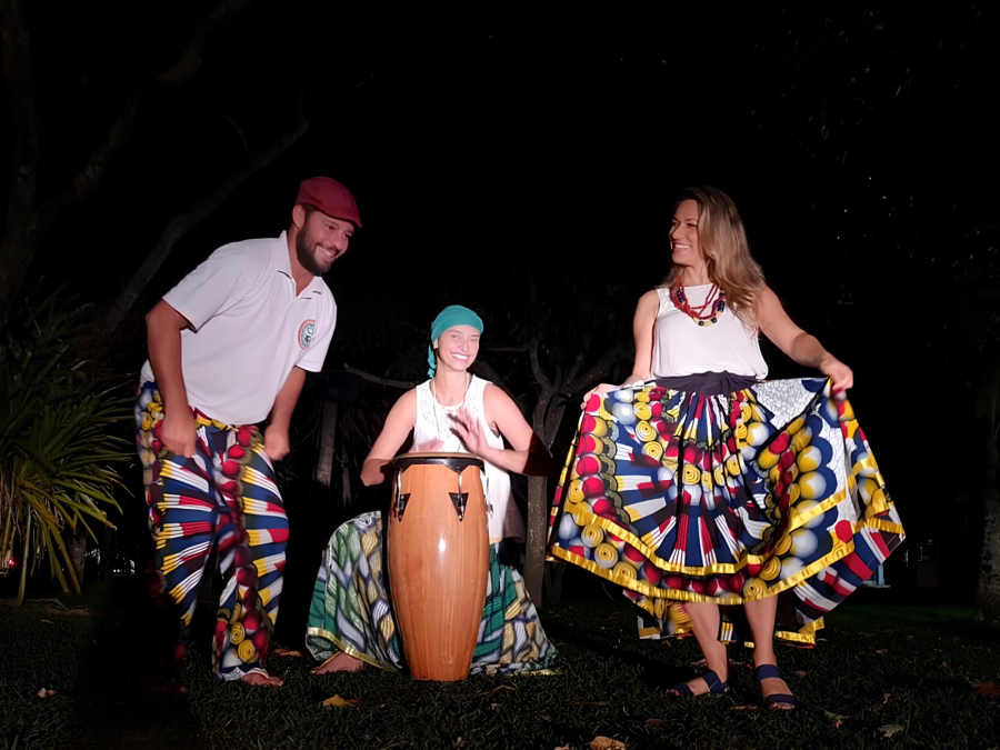 Grupo Cultural Sopro de Gaia apresenta o show Firma o Tambor, em Petrópolis