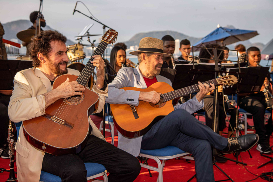 Antônio Carlos e Jocafi e Orquestra Forte de Copacabana levam o show Afro Funk Brasil para o Sesc Quitandinha